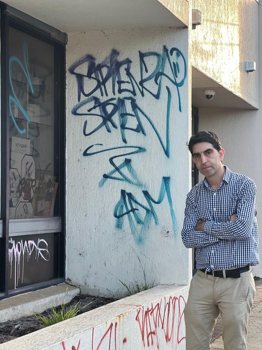 HOW TO TACKLE GRAFFITI LOCALLY Main Image